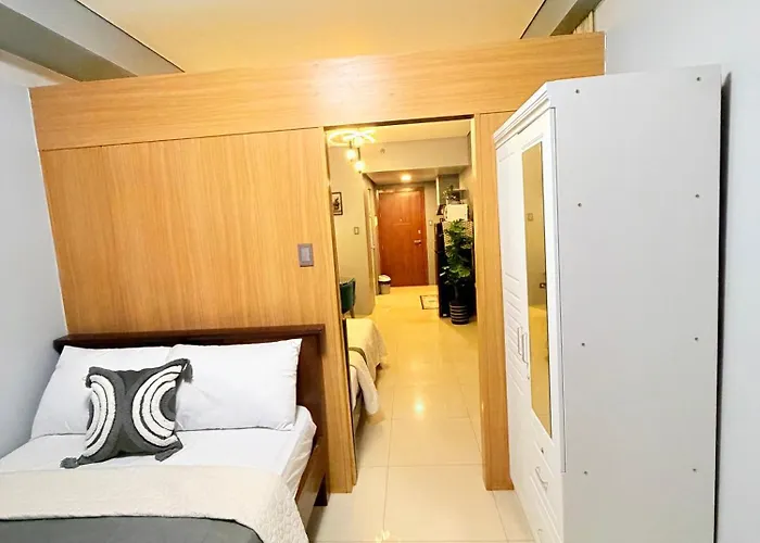 Shell Residences Near Moa & Naia By Keith Place マニラ市
